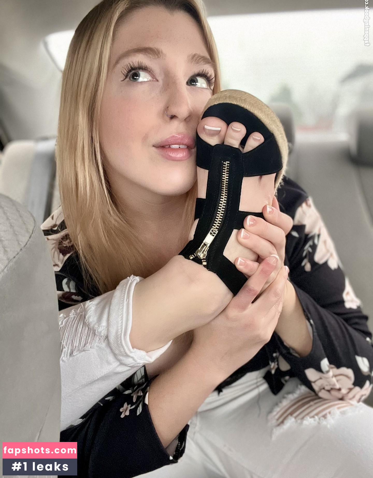 ZeldaHyrule gallery photo #46