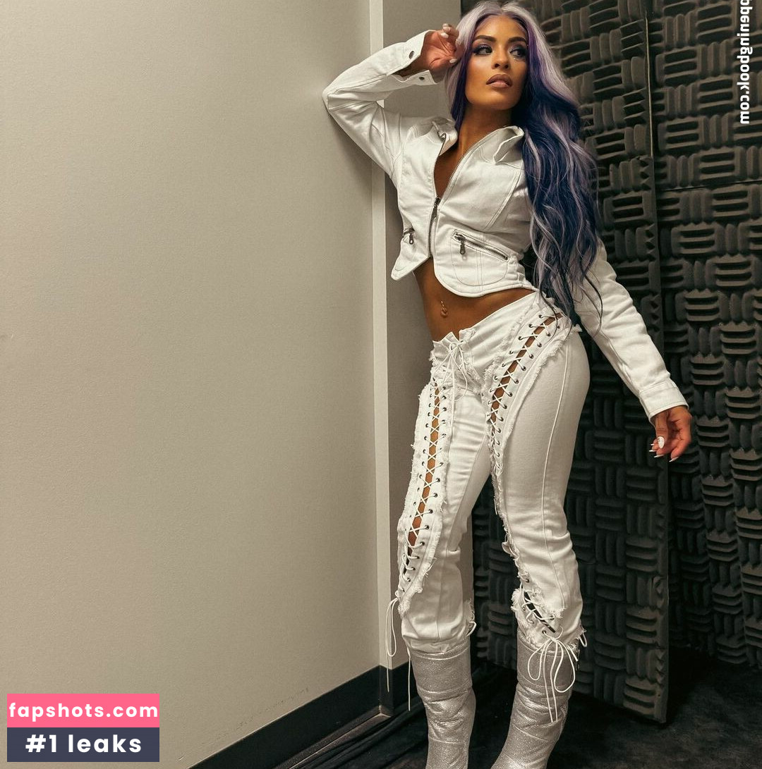 Zelina Vega gallery photo #113