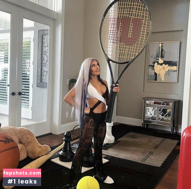 Zelina Vega gallery photo #212