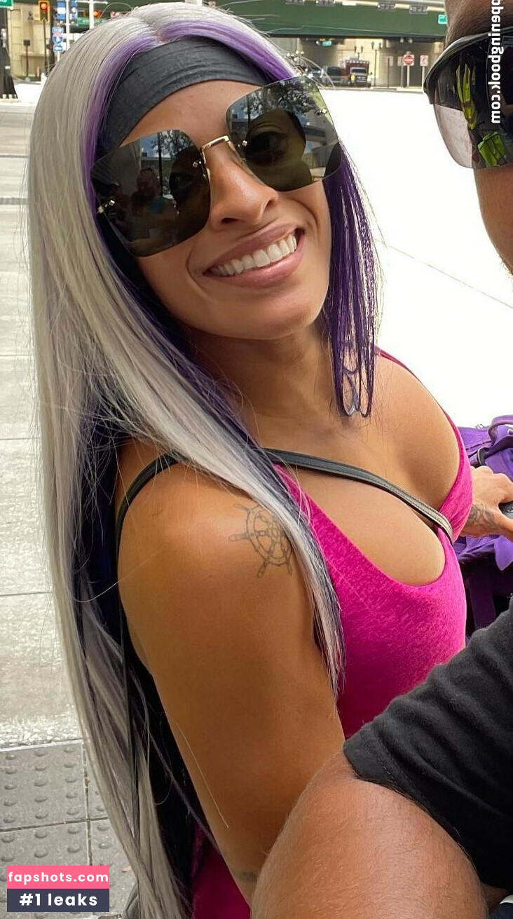 Zelina Vega gallery photo #232