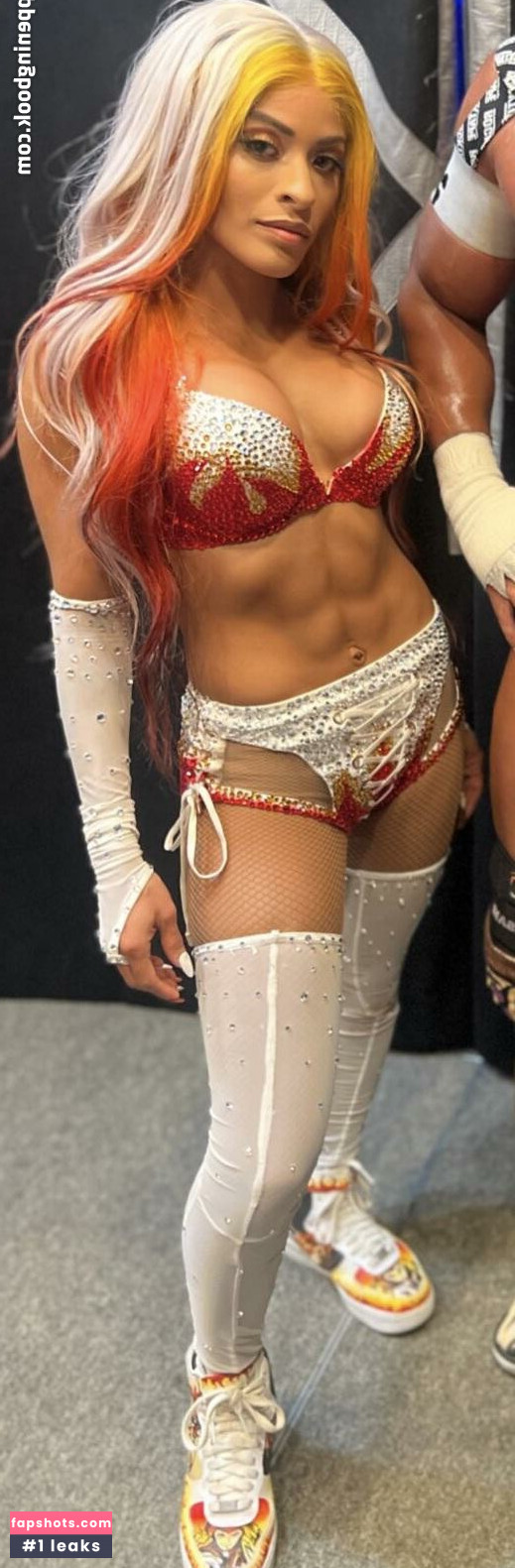 Zelina Vega gallery photo #276