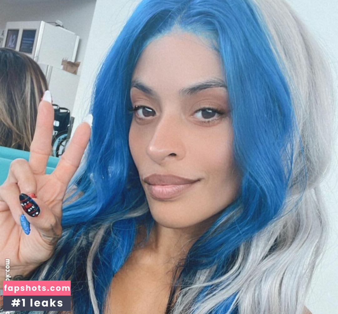 Zelina Vega gallery photo #296