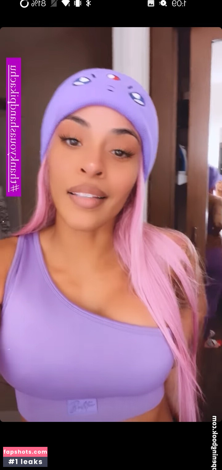 Zelina Vega gallery photo #390