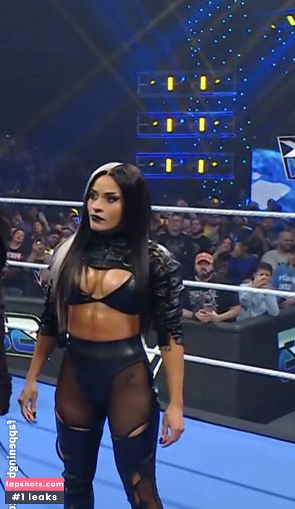Zelina Vega gallery photo #5