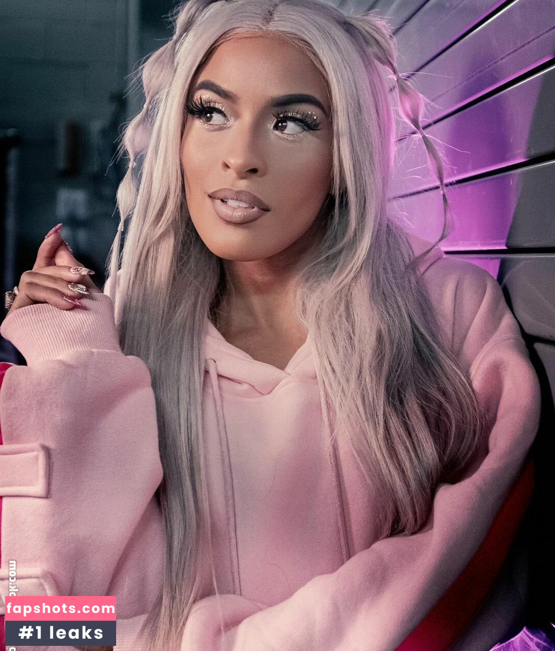 Zelina Vega gallery photo #401