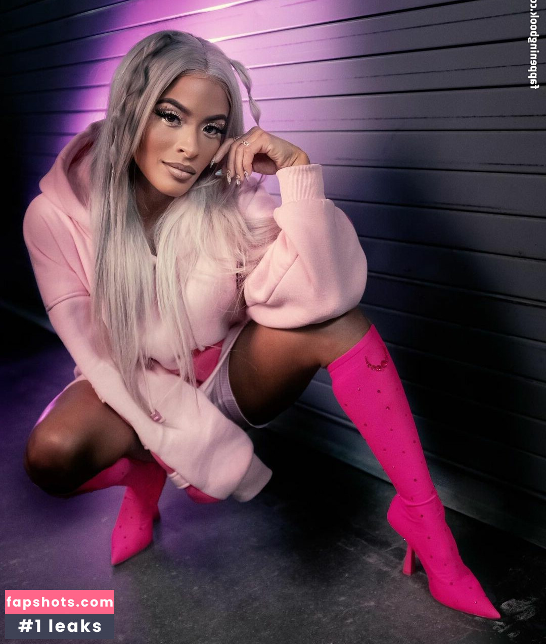 Zelina Vega gallery photo #403