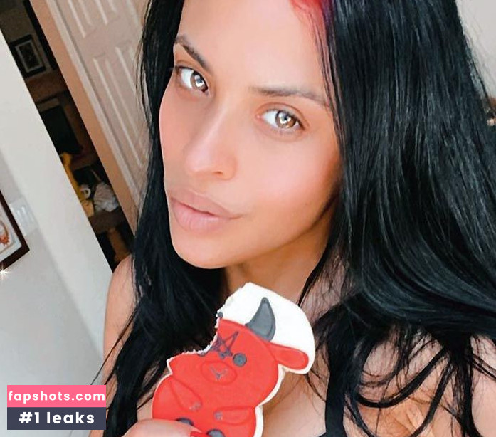 Zelina Vega gallery photo #614