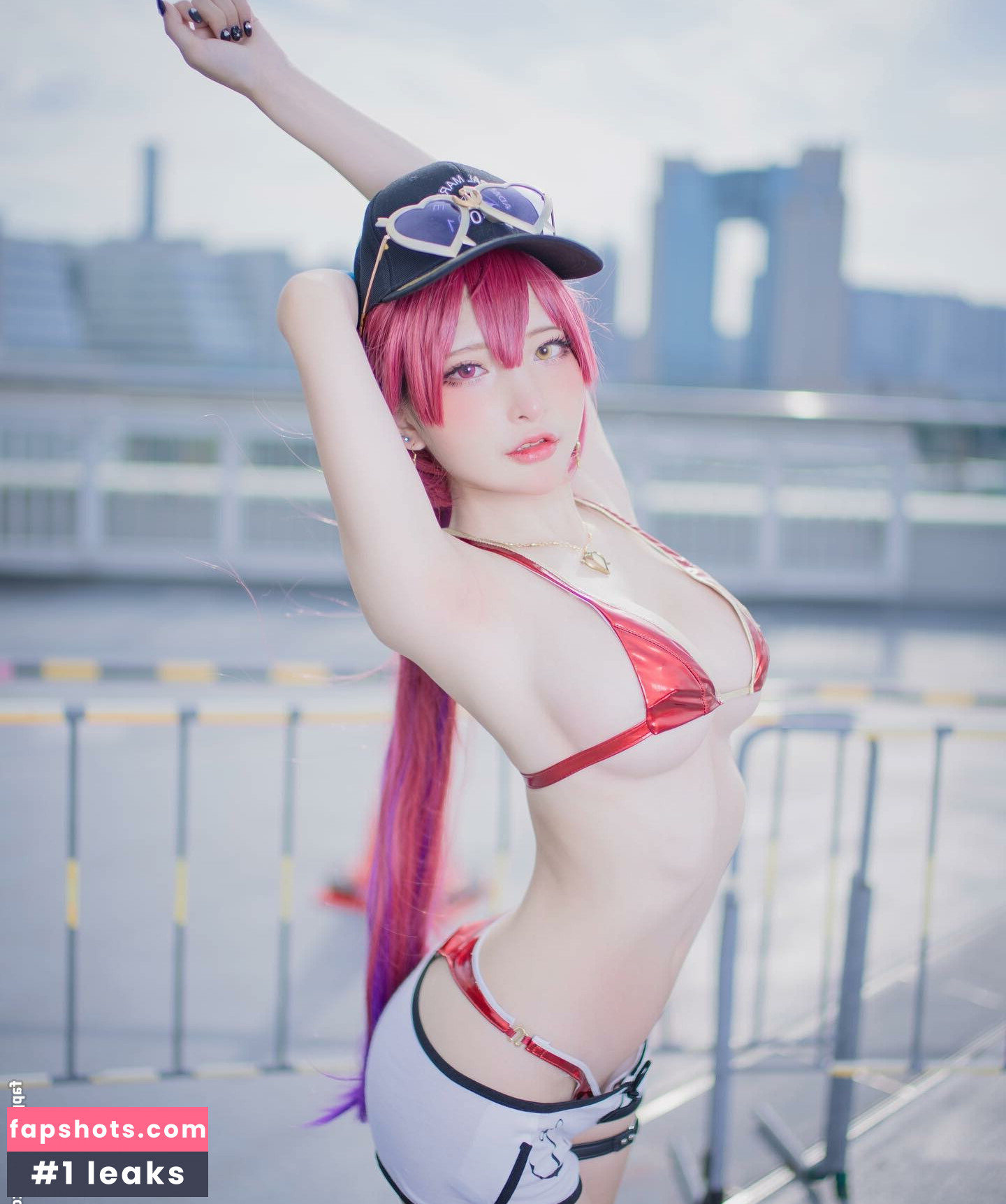 Zell Ching gallery photo #3