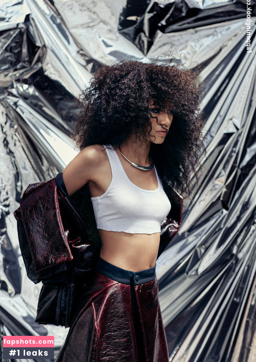 Zendaya Coleman Nude Leaks OnlyFans Photos #5 - Fapshots