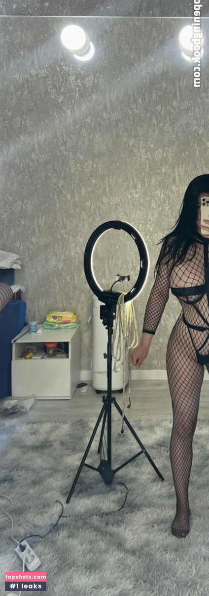 Zhansaya Dakarimova gallery photo #21