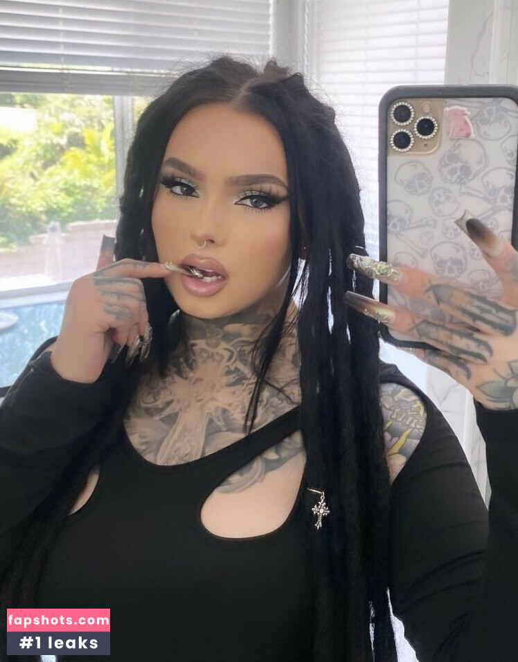 Zhavia gallery photo #3