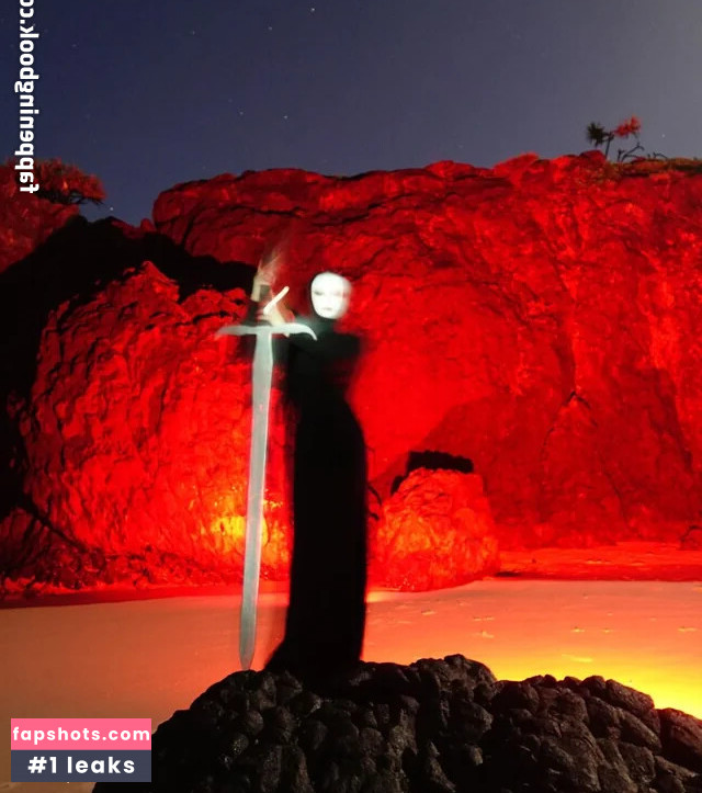 Zheani gallery photo #37