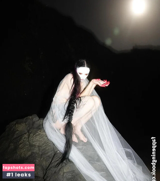 Zheani gallery photo #41