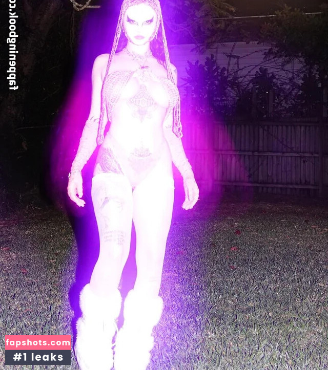 Zheani gallery photo #46