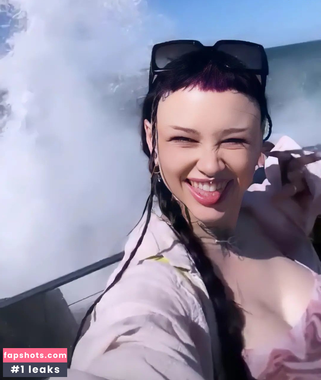 Zheani gallery photo #91