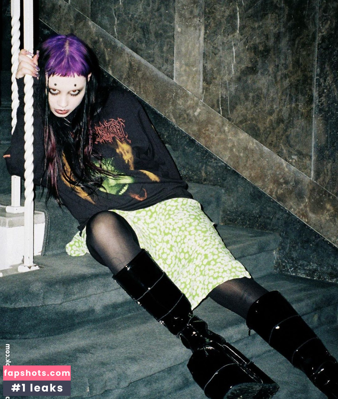 Zheani gallery photo #93