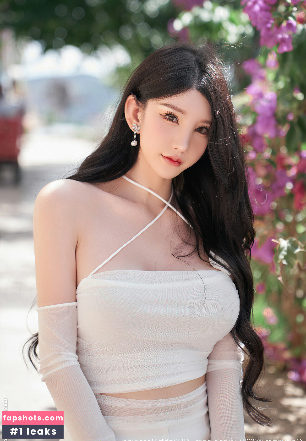 Zhou Yuxi gallery photo #34