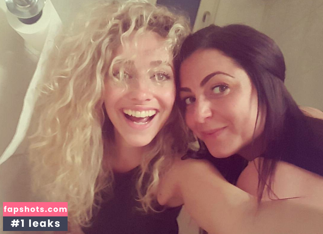 Zimra Geurts gallery photo #17