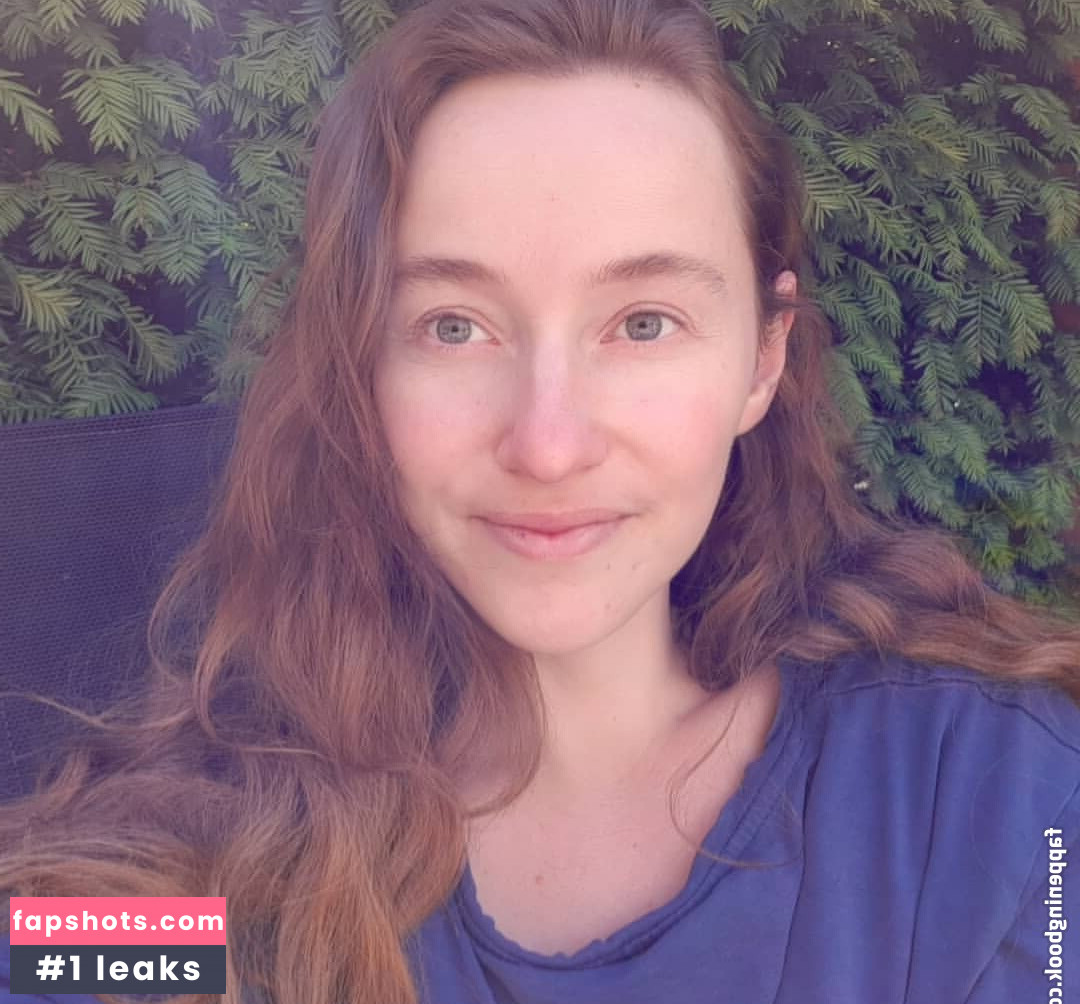 Zimra Geurts gallery photo #22