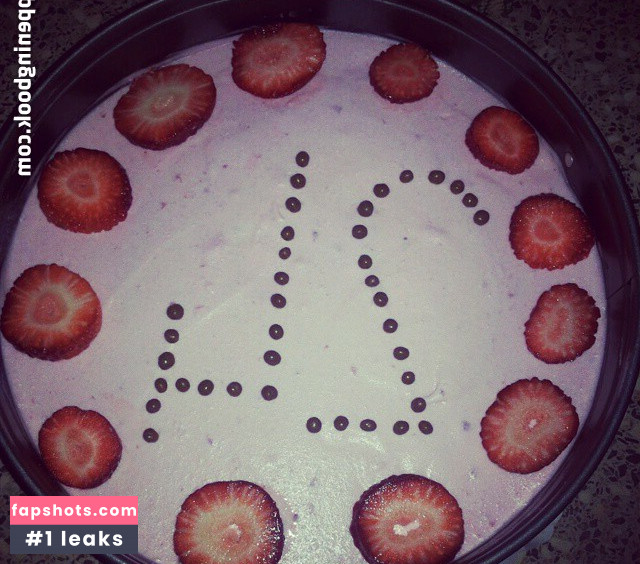 Zimra Geurts gallery photo #24