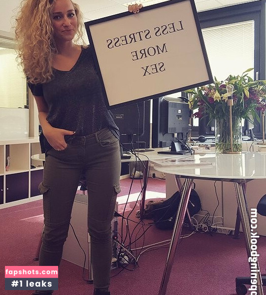 Zimra Geurts gallery photo #4