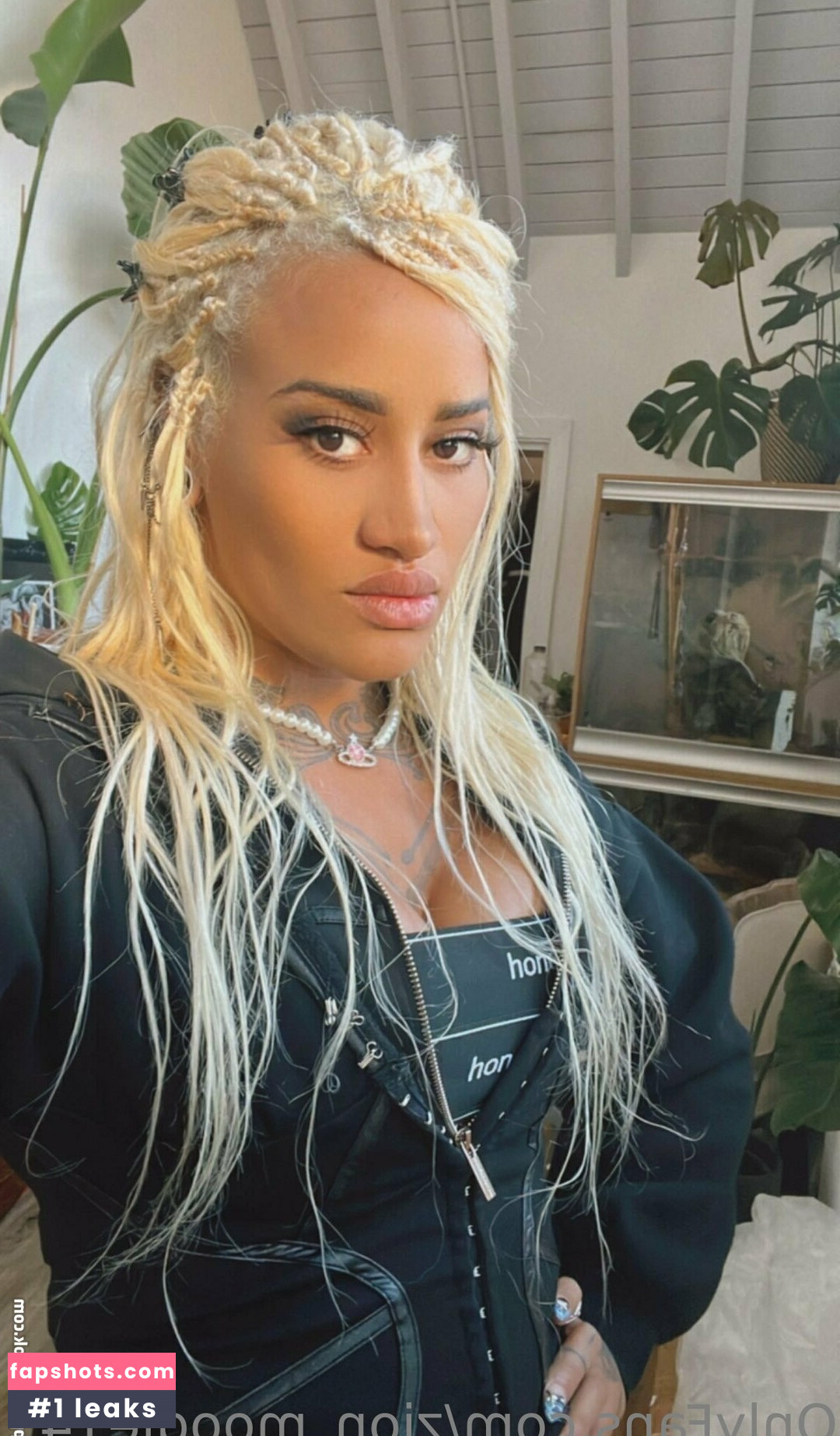 zion_moodie141 Nacktheit OnlyFans Fotos #5 - Fapshots