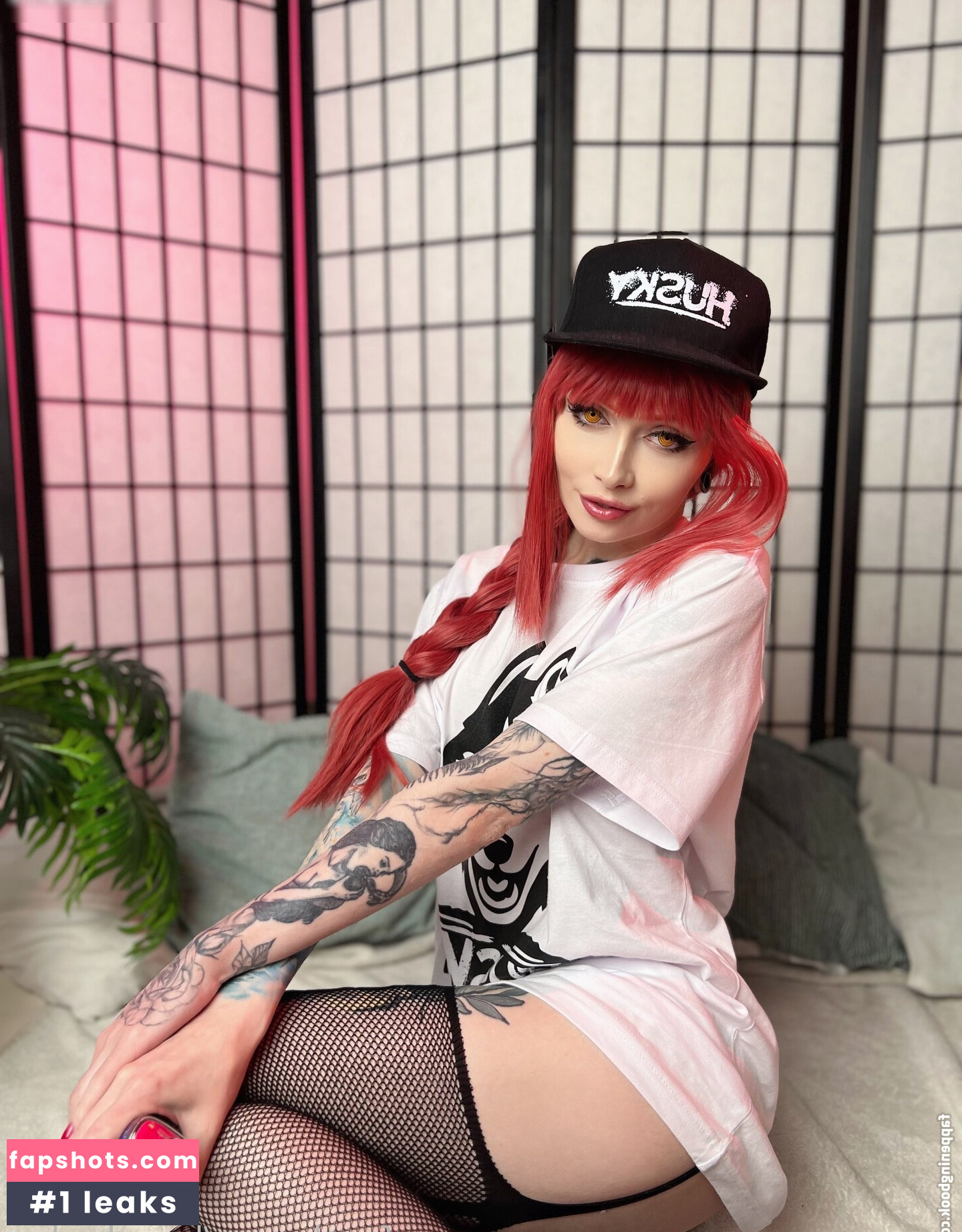 Zirael gallery photo #14