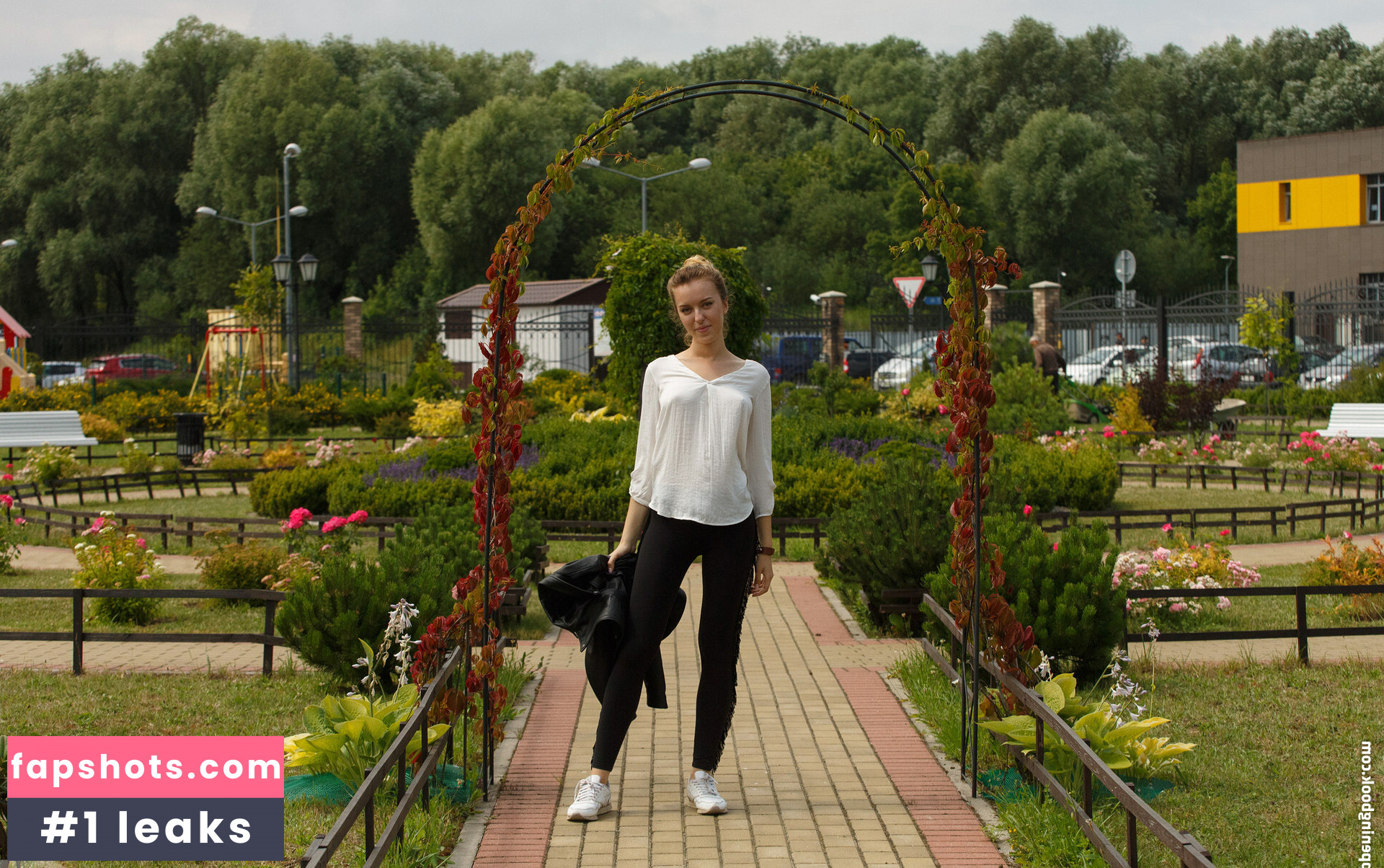 Zishy gallery photo #1004