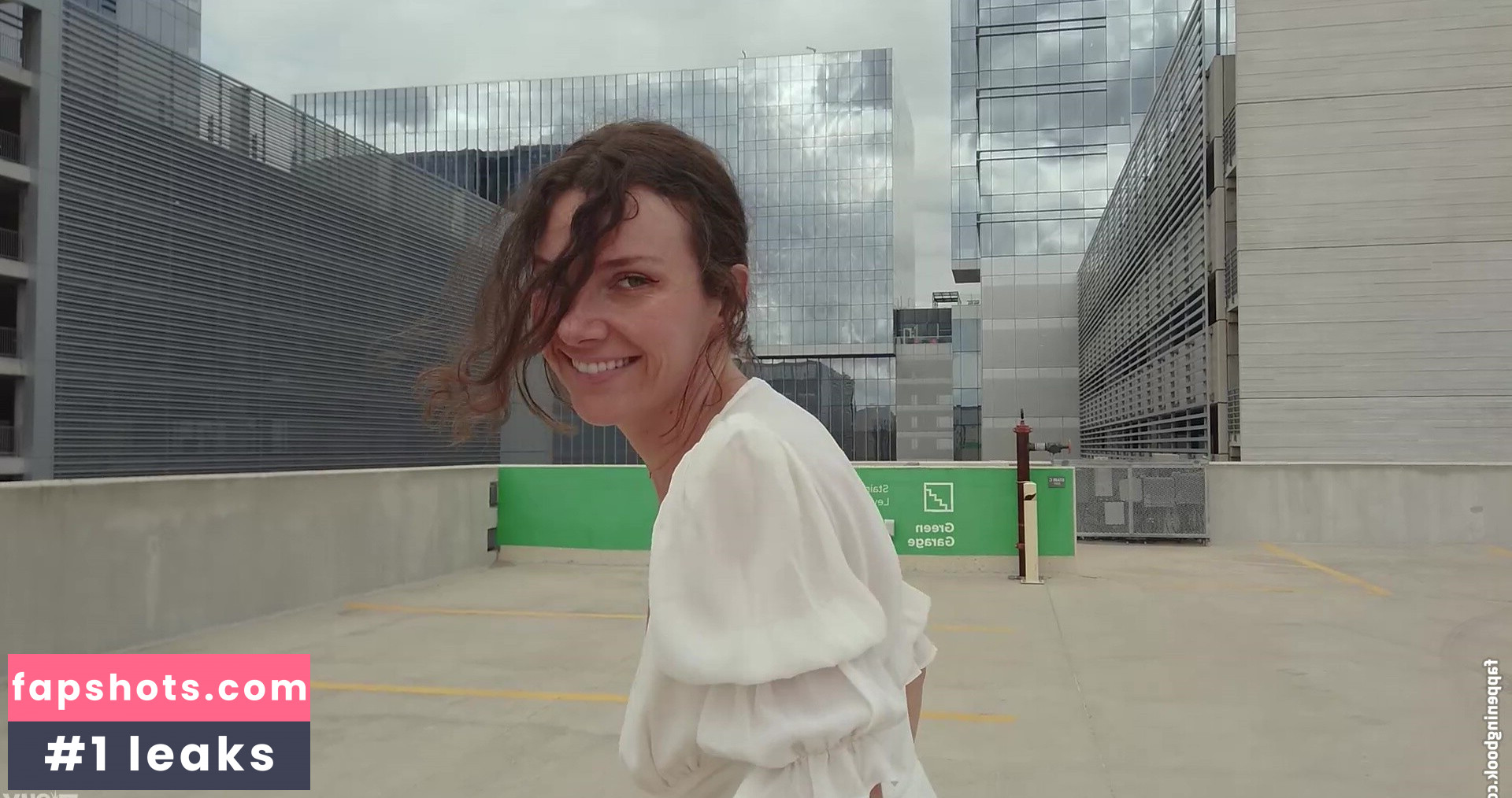 Zishy gallery photo #1234