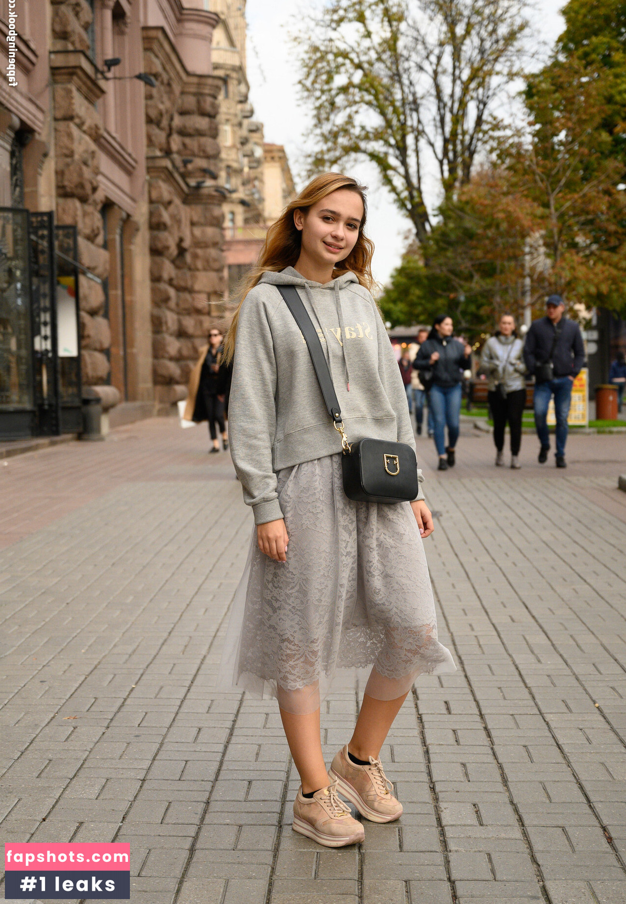 Zishy gallery photo #1500