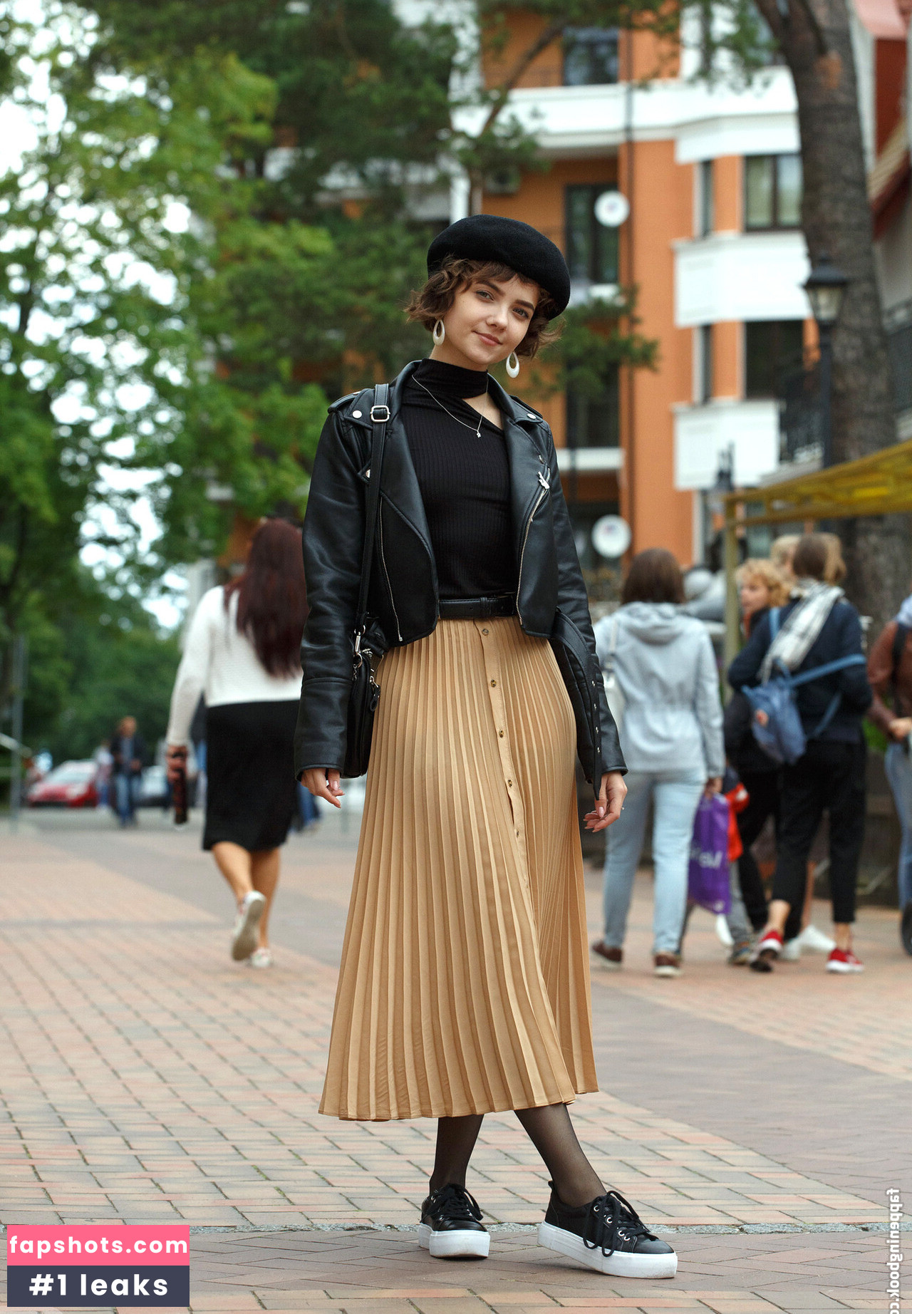 Zishy gallery photo #1514