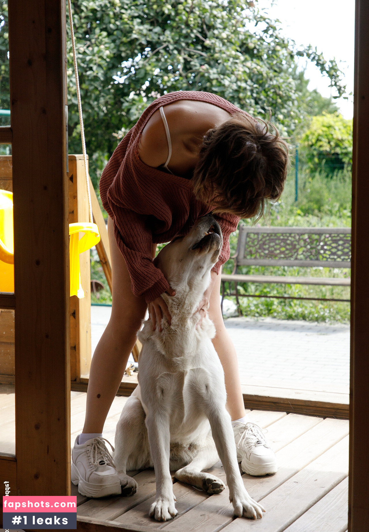 Zishy gallery photo #1792