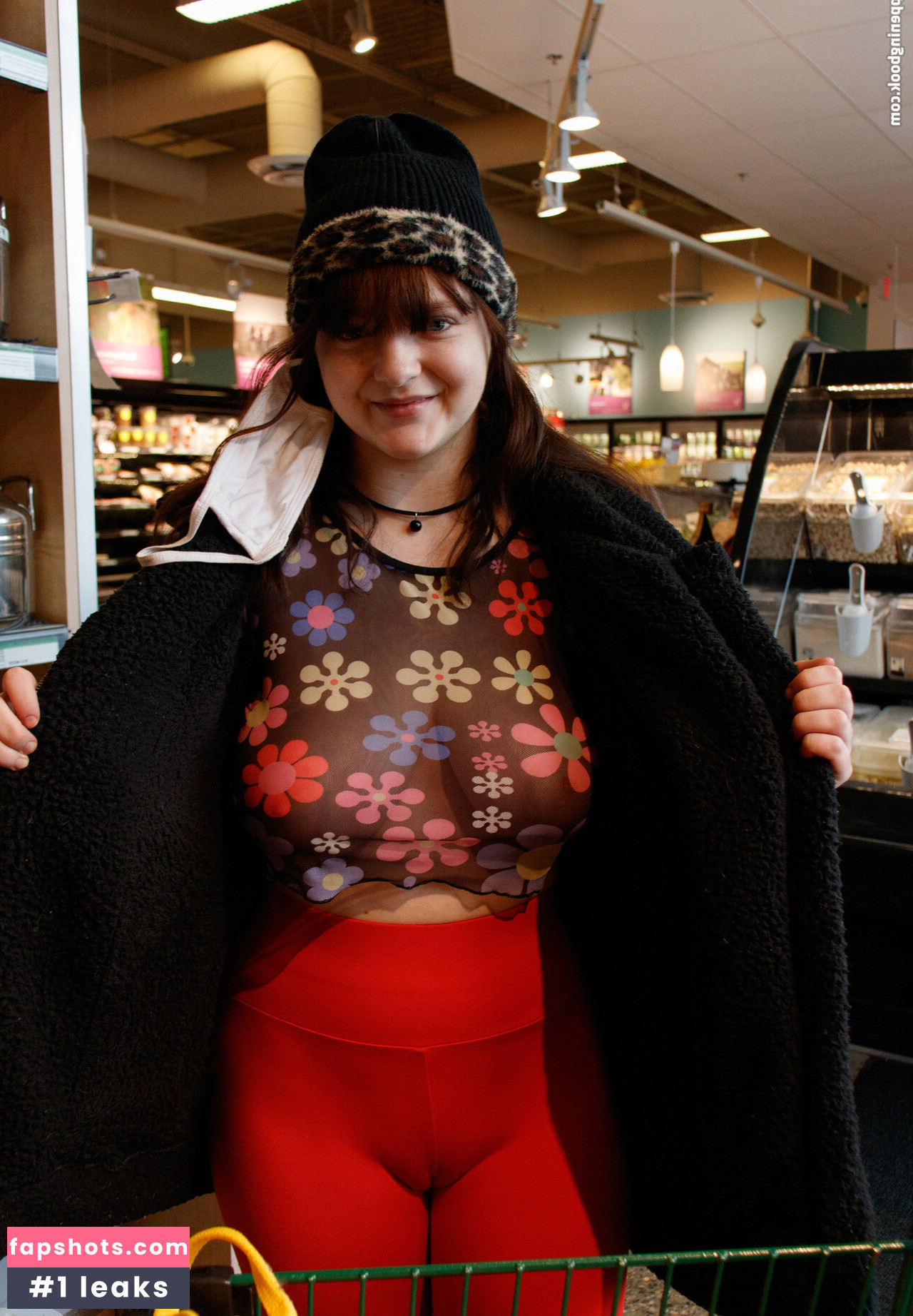 Zishy gallery photo #1925