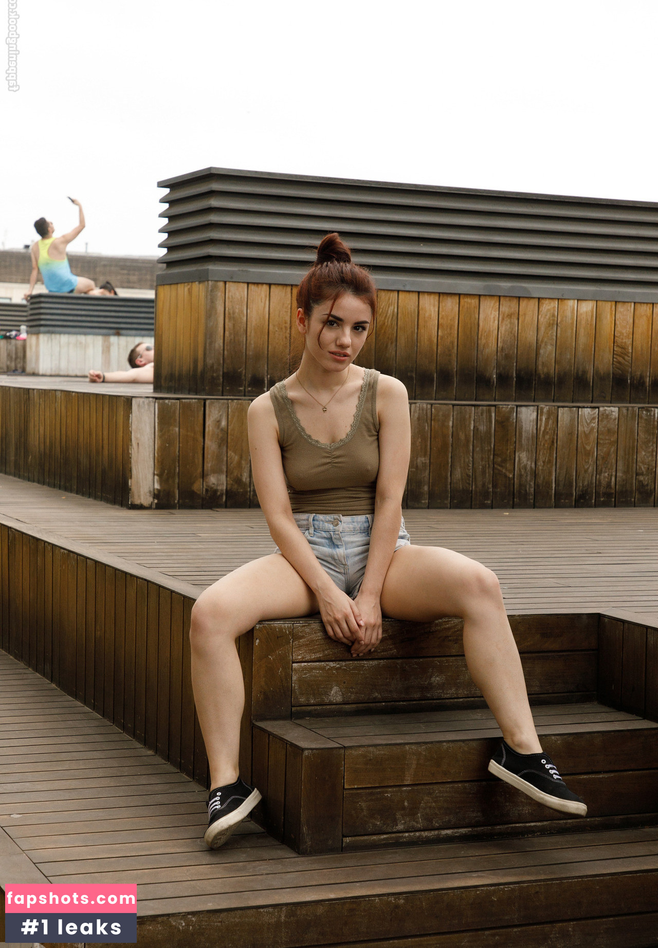 Zishy gallery photo #2207