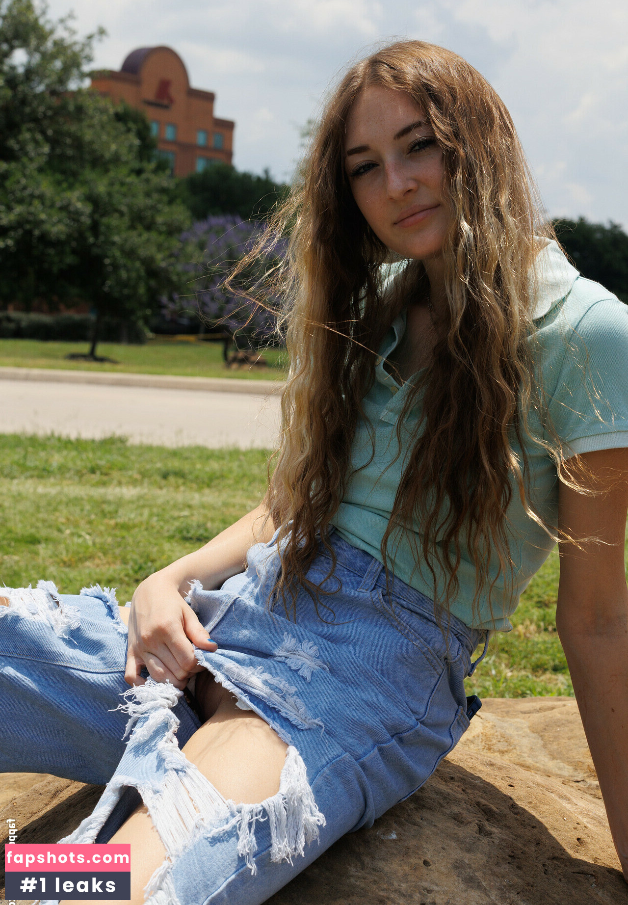 Zishy gallery photo #282