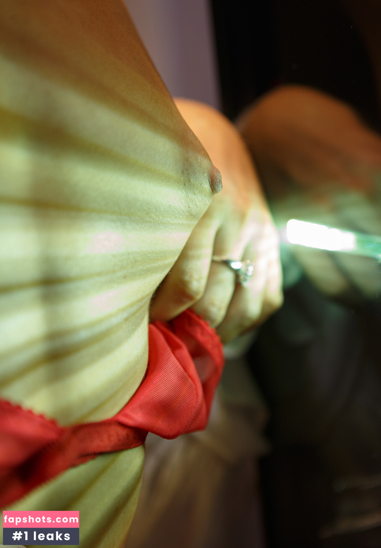 Zishy gallery photo #582