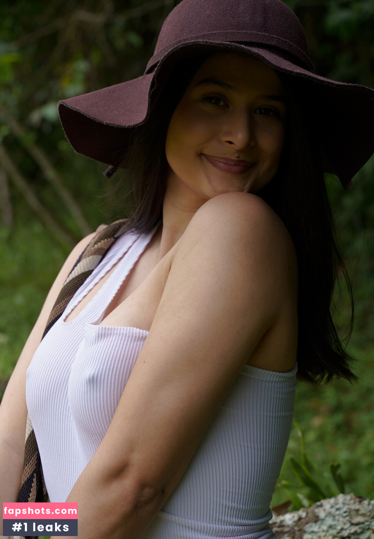 Zishy gallery photo #765