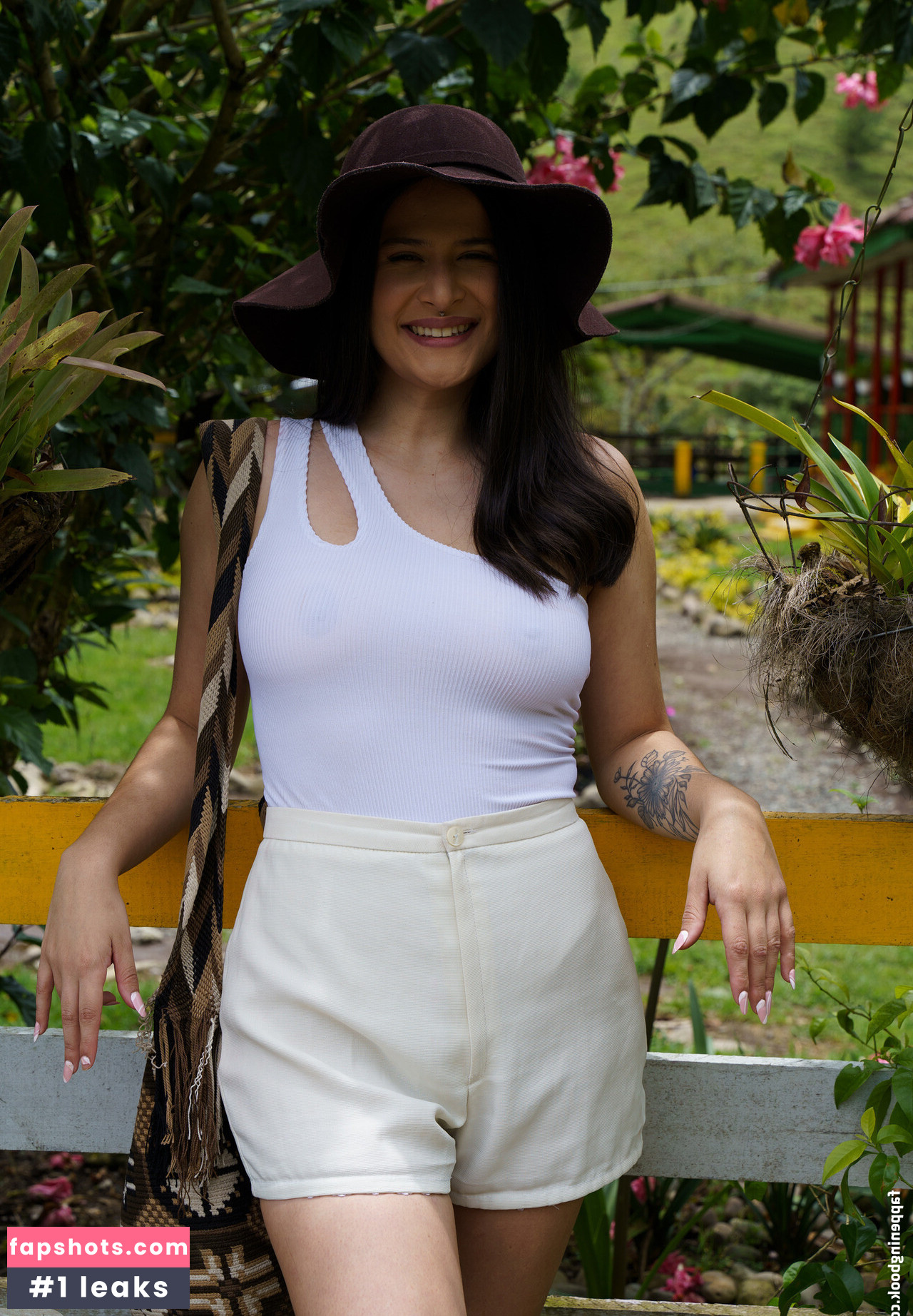 Zishy gallery photo #768