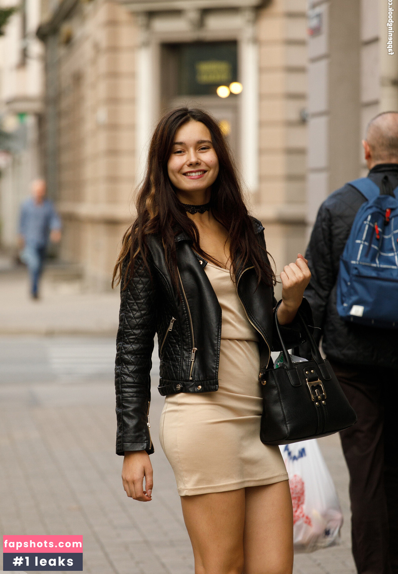 Zishy gallery photo #913