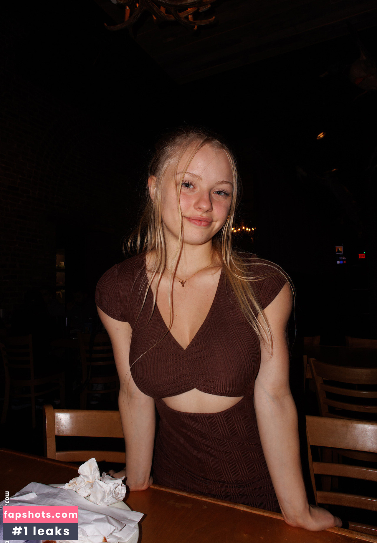 Zishy gallery photo #949