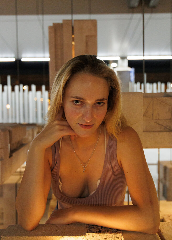 zishy gallery photo #1518