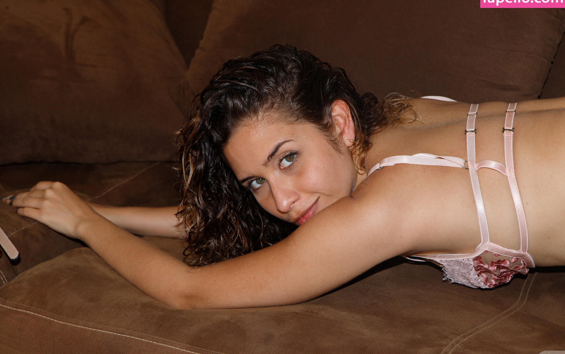 zishy gallery photo #3058