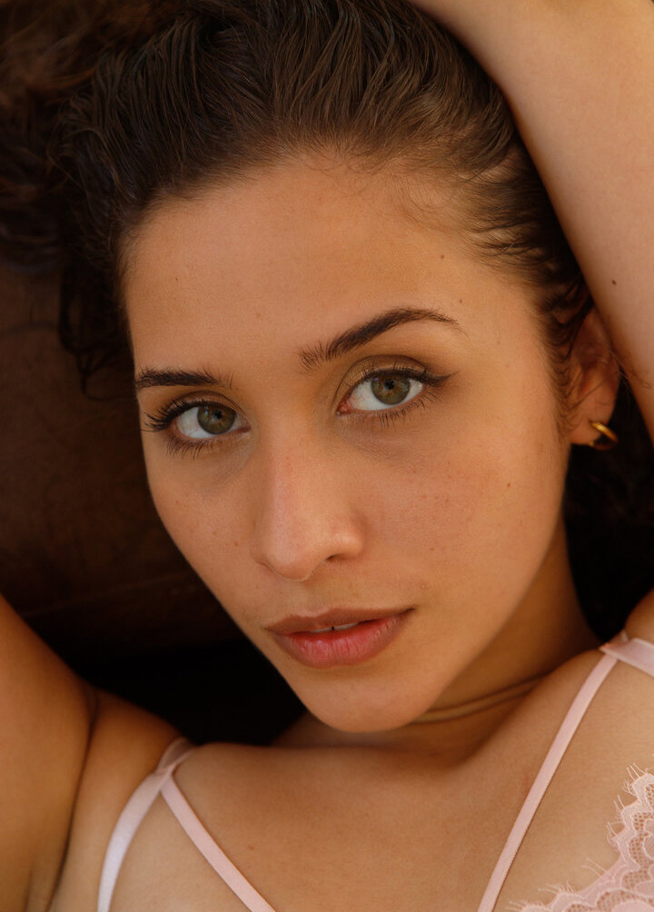 zishy gallery photo #3065