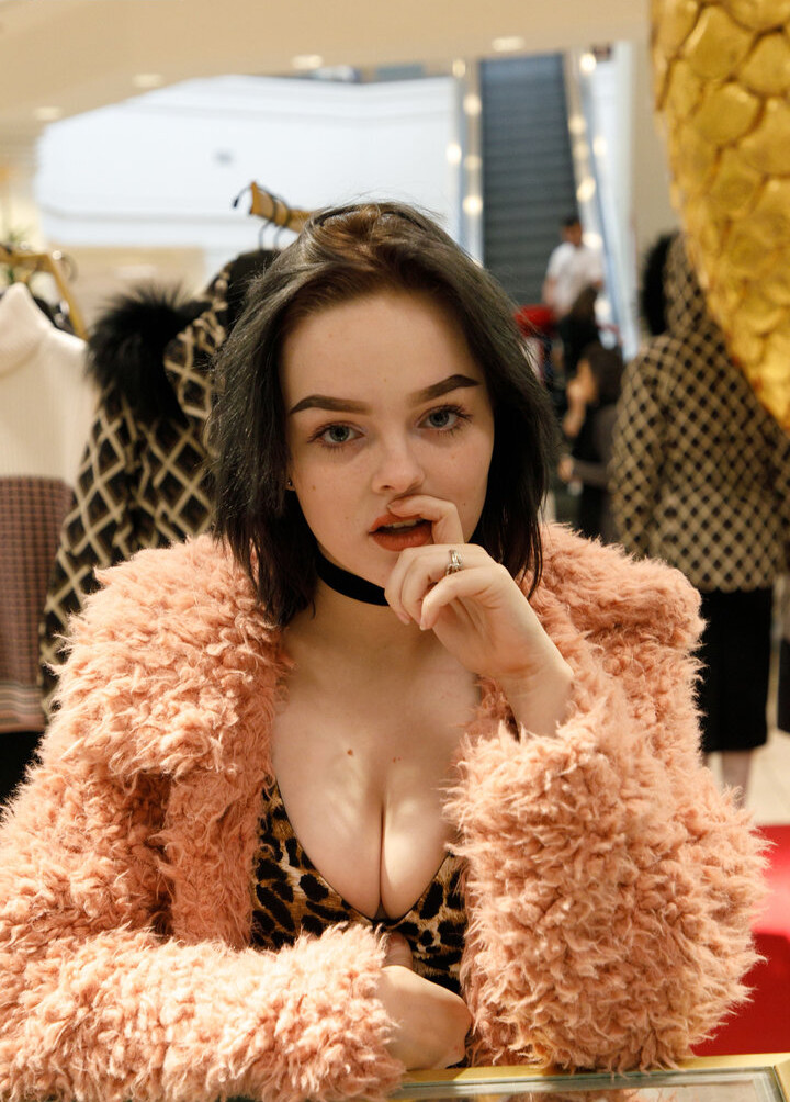 zishy gallery photo #3514