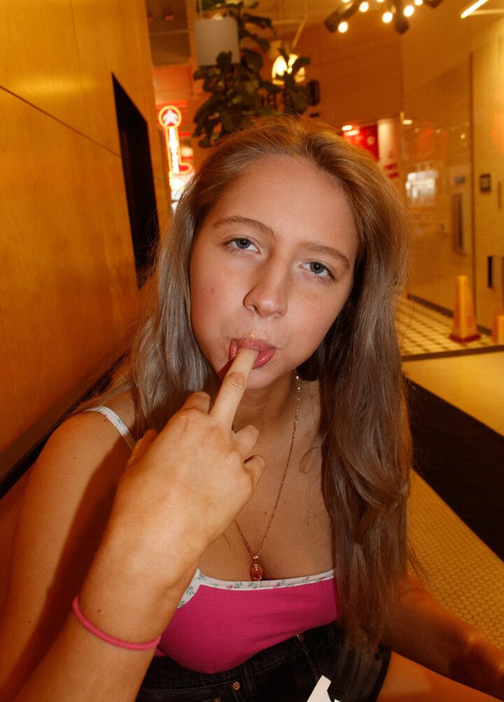 zishy gallery photo #4610