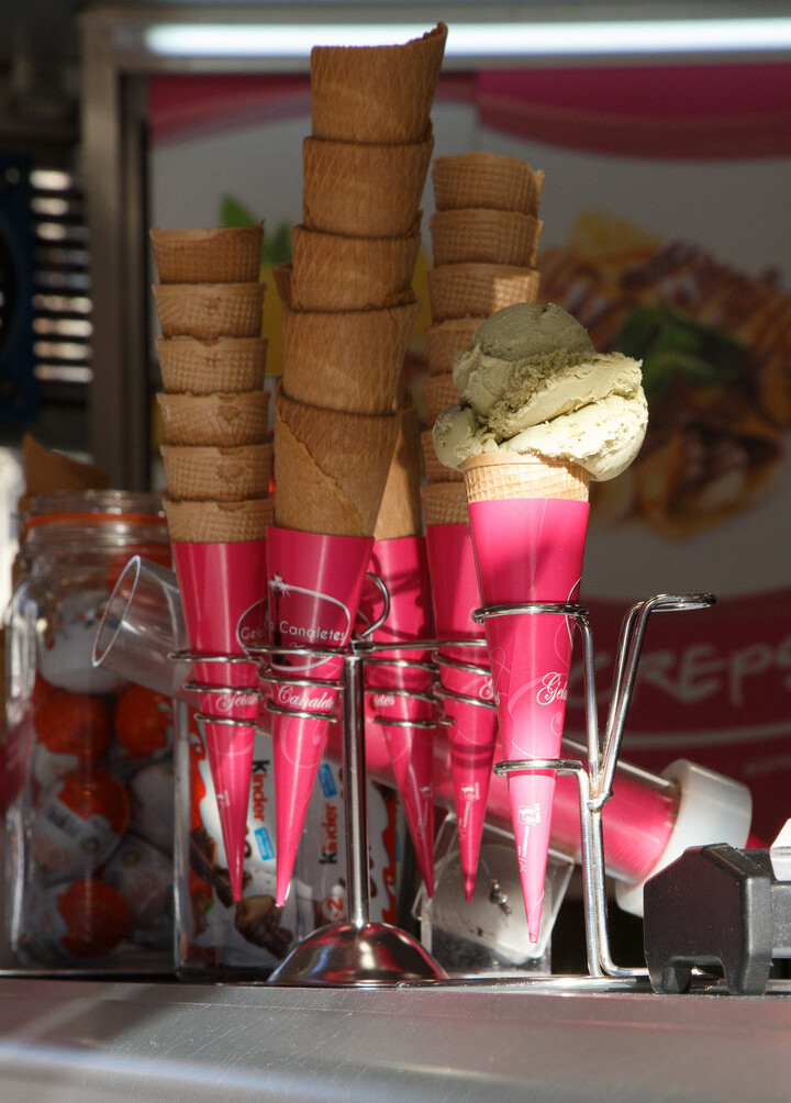 zishy gallery photo #5001