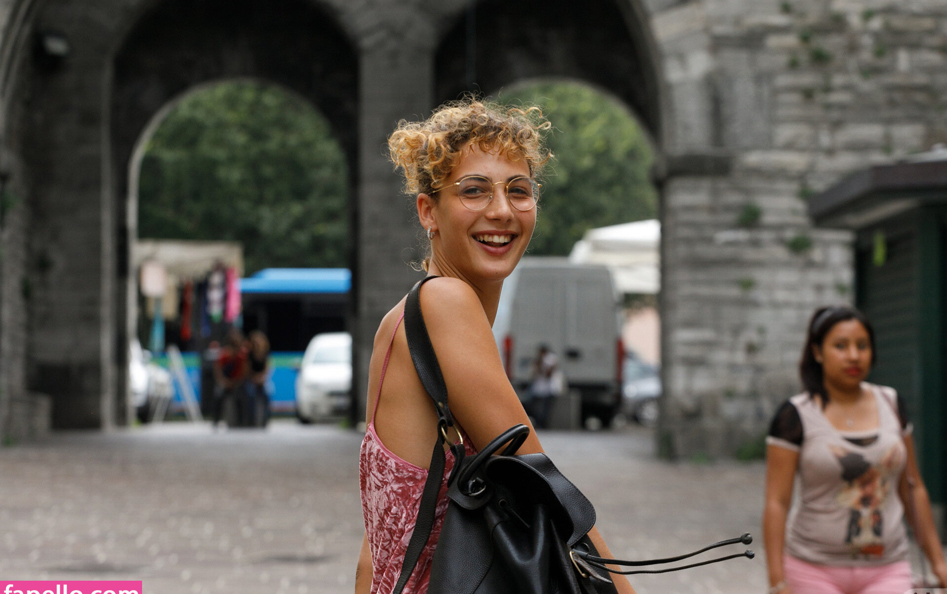 zishy gallery photo #6906