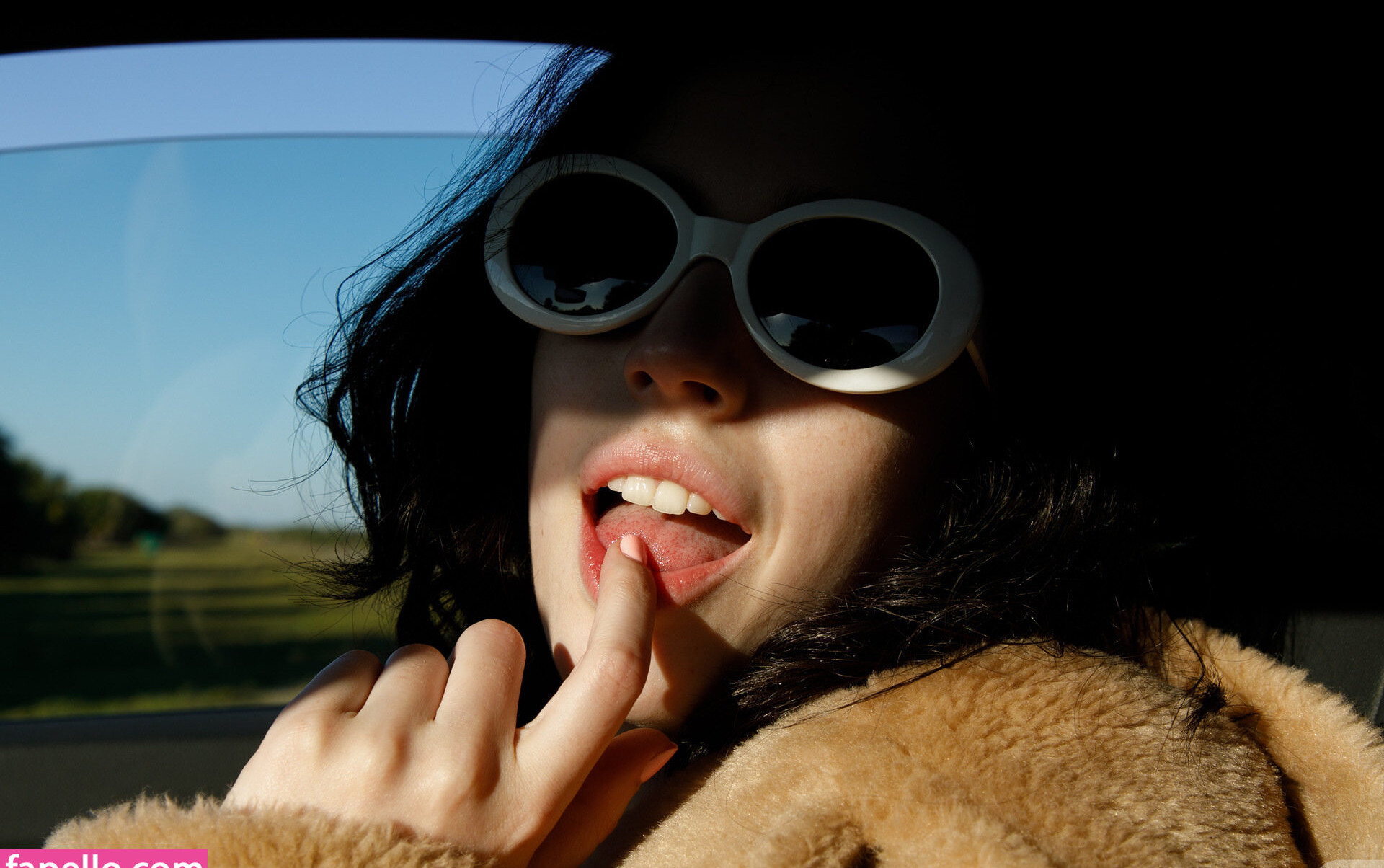 zishy gallery photo #7072