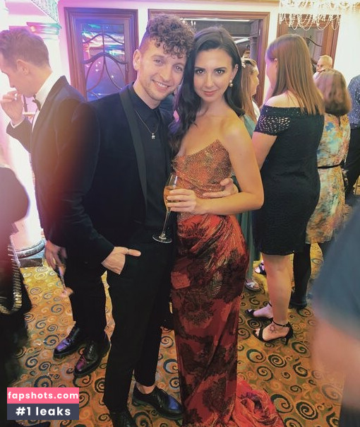 Zizi Strallen Nacktheit OnlyFans Fotos #2 - Fapshots