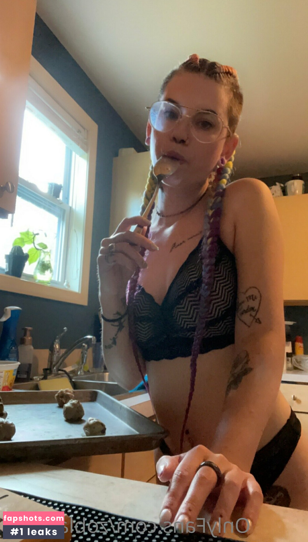 zoblack686 gallery photo #20